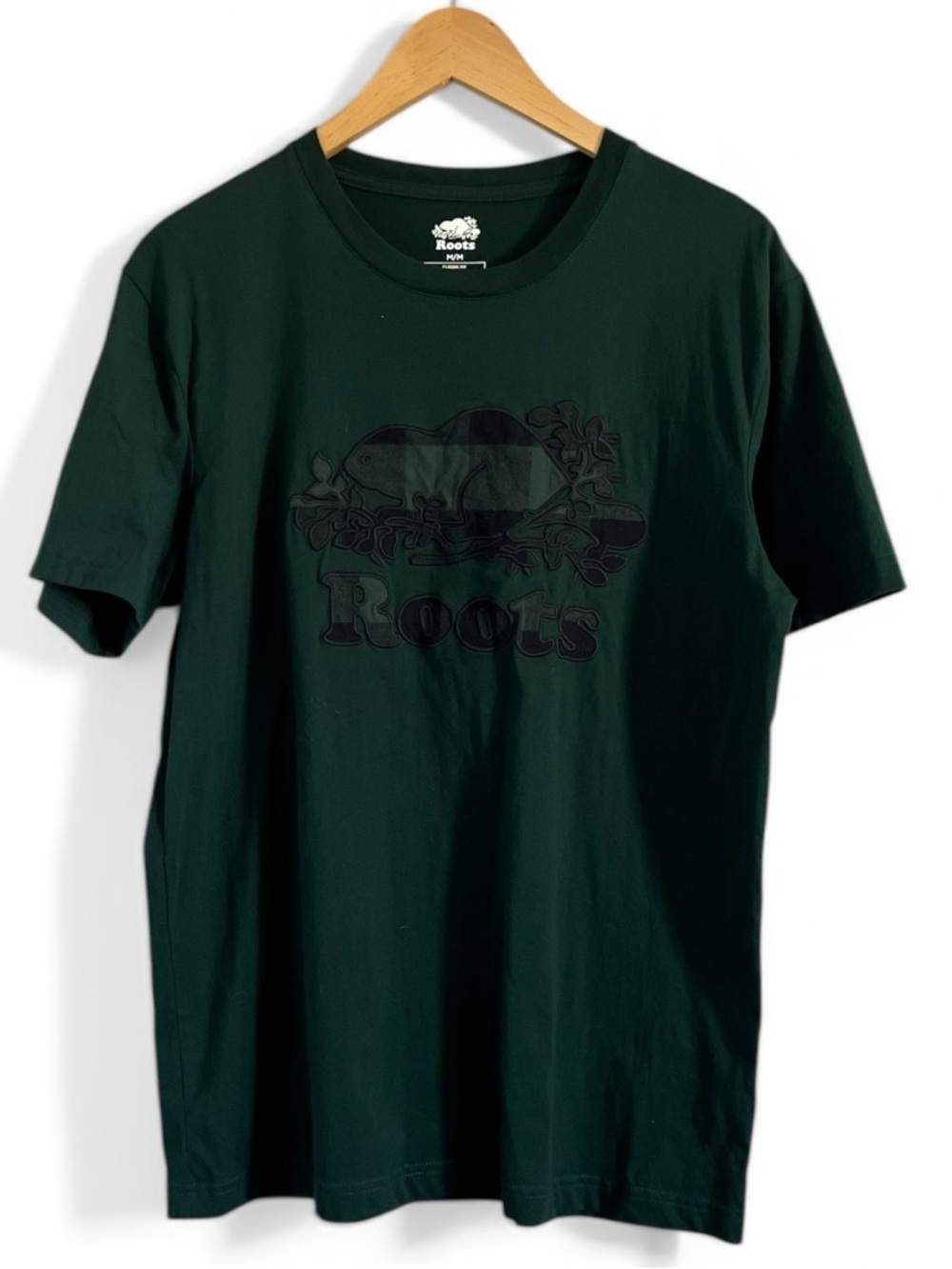 Roots Canada Classic Forest Green & Black Plaid Flannel Beaver Logo T-Shirt Med